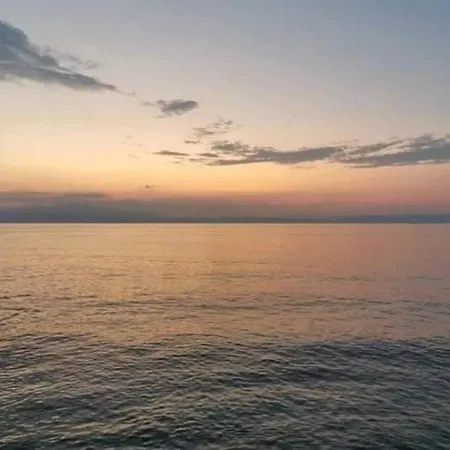 Дом отдыха Navy House