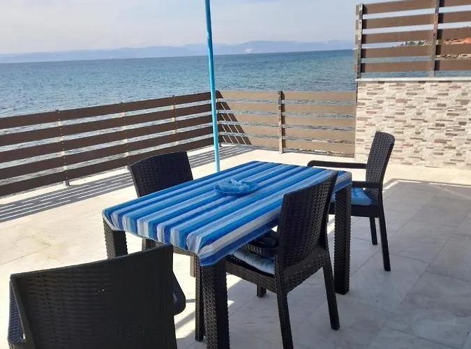 Navy House Tatil Evi Skála Kallirákhis