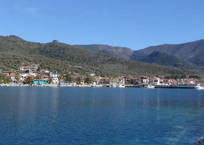 Navy House * Skála Kallirákhis